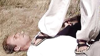 HeadUnderHeels - MOV04607