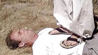 HeadUnderHeels - MOV04607