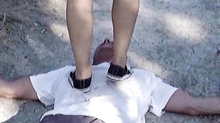 HeadUnderHeels - MOV06032