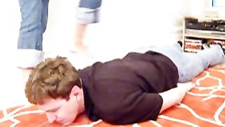 HeadUnderHeels - MOV08659