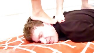 HeadUnderHeels - MOV08659