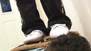 HeadUnderHeels - h2_clip3