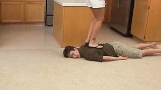 HeadUnderHeels - h2vid2