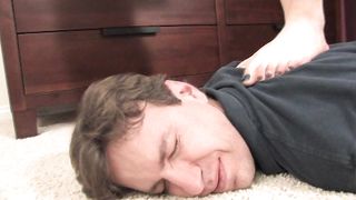 HeadUnderHeels - huh0812vid05