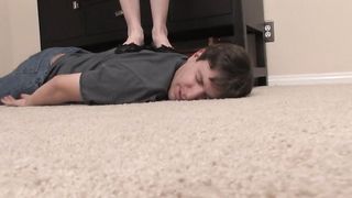 HeadUnderHeels - huh0812vid08