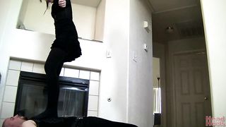 HeadUnderHeels - bb1205222