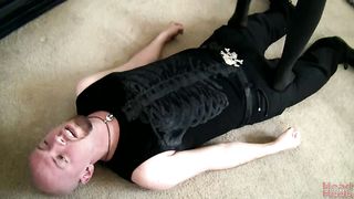 HeadUnderHeels - bb1205222