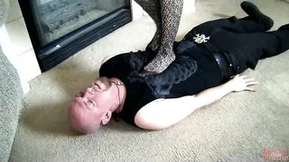 HeadUnderHeels - bg1205221