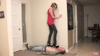 HeadUnderHeels - kyl1210171