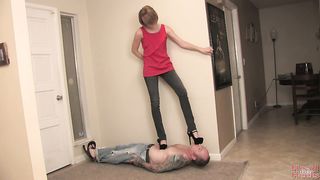 HeadUnderHeels - kyl1210171