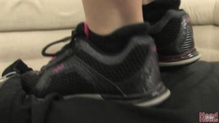 HeadUnderHeels - sam1302201