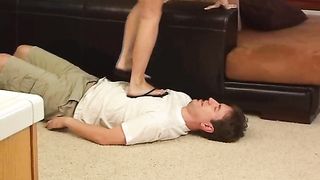 HeadUnderHeels - hv00001