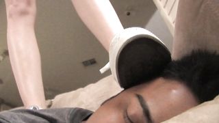 HeadUnderHeels - v052608_04_2