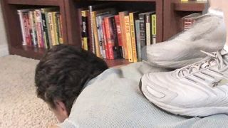 HeadUnderHeels - vid08050672