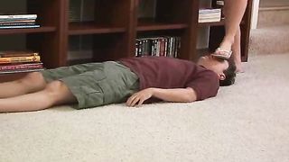 HeadUnderHeels - vid9072