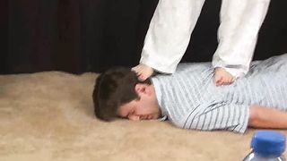 HeadUnderHeels - video77168