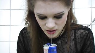 Spitting-Girls - Lucie - Lucie's special drink