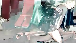 Facesitting-Queen - teach good lesson