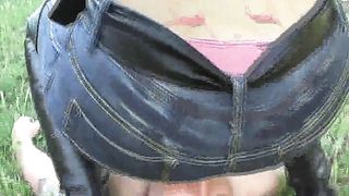 Facesitting-Queen - worship blue jeans hiney