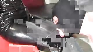 Facesitting-Queen - worship rubber ass