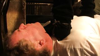 Trouble in the saw factory