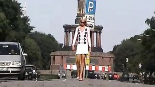 092 Jessica Max Public