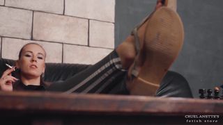 CruelAnette - Dirty, grey soles