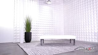 FEMDOMEMPIRE ANGELA WHITE - ANGELA'S BOOT BITCH 18.10.2017