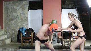 EFC - Ella & Maya Ella & Maya Vs The Mexican 2