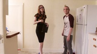 Ballbusting - A Tutorial by miss Chaiyles
