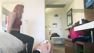 TallGoddessGia - Kicked In The Balls With My Size 13s