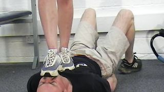 MW-0022 Do You Think I'm Bulky!