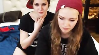 Lesbian Webcam 2