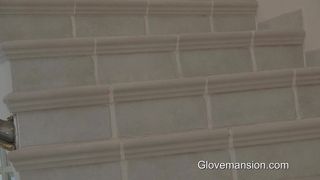 Glove Mansion Double Trouble for Rubber Maid