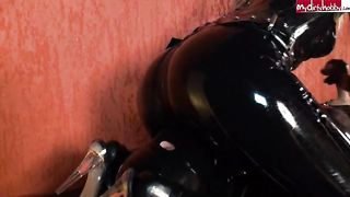 LadyNatalieBlack - Latex Sklave Teil 2