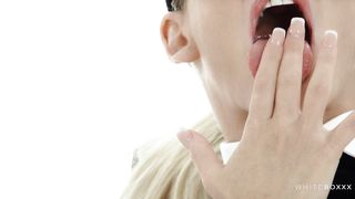 Thewhiteboxxx - Gorgeous blonde babe masturbates on top of her BF