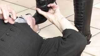 Sado-Ladies - The Young Landlady