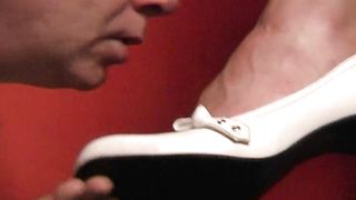 WomanWorship - White1