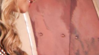 WomanWorship - Amazon3