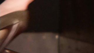 WomanWorship - Shoes1