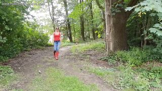 Madame Marissa - Dirty hunter boots licking in the parking lot