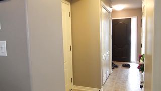 JerkyGirls - Carly - What A Facesitting!