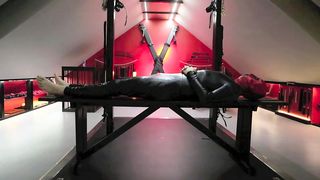 DanishFemdom - Latex slave