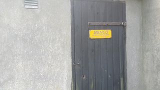 DanishFemdom - Kept for 24 hours