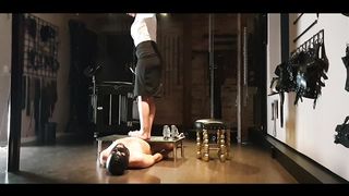 DanishFemdom - Slave of her feets
