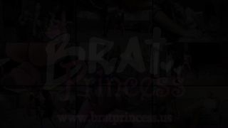 Kat and Platinum - MILF trains her Youngest to Facesit her Stepdad