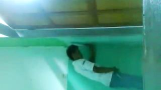 JIlbab mesum di kelas