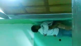 JIlbab mesum di kelas