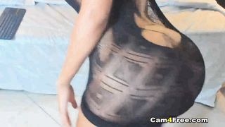 Thick Ass Babe fuck Herself on Cam