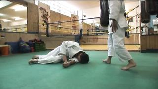 2MProds - Martina & Cristina - Judo Lesson: Holds Down